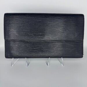 Louis Vuitton Epi Sarah Wallet in the color black